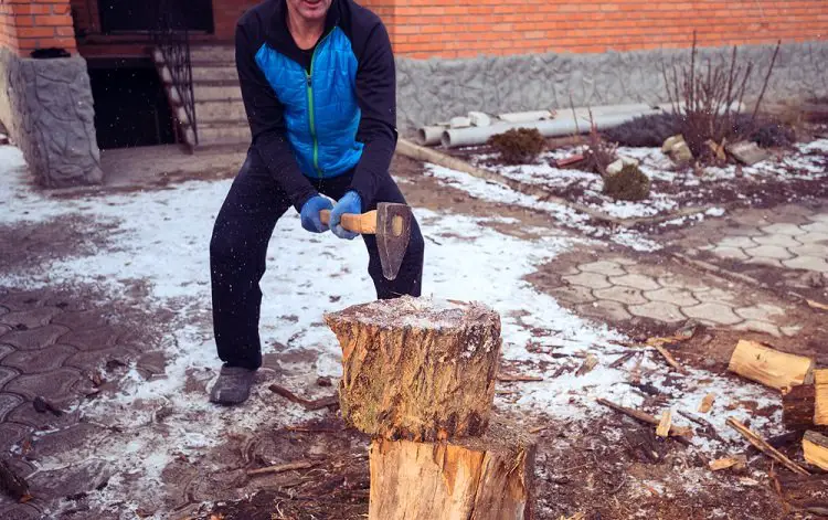 how to split firewood with a chainsaw